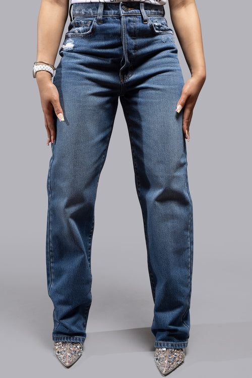 "Relaxed-fit boyfriend jeans with a casual, laid-back style."